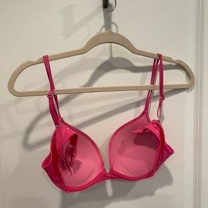 PINK Victoria's Secret Intimates & Sleepwear - VS bra PINK Victoria's Secret Intimates & Sleepwear - VS bra